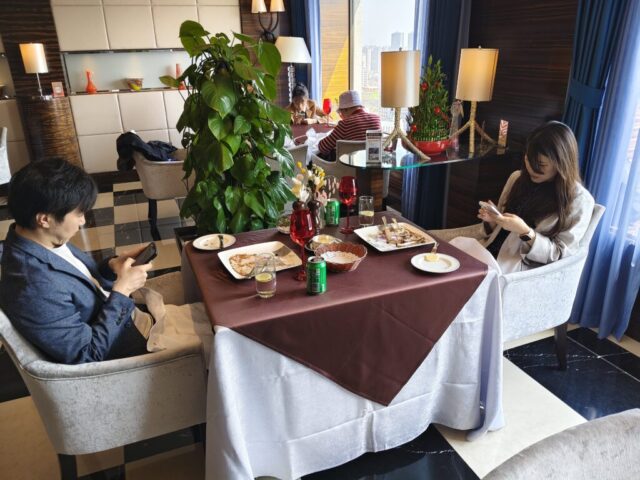 4 Corps en public (3)