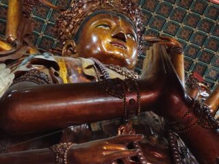 Chengde Temple de la Paix universelle Guanyin Bouddha de bois - 23 m