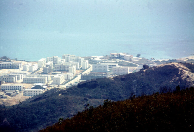 La Base de vie de Daya Wan, Chine, 1990