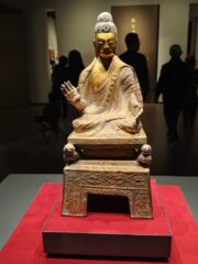 Bouddha Shakyamuni en bronze - dynastie Wei du nord Musée de la capitale - Pékin