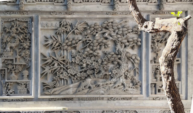 Bas-reliefs dans le Sanctuaire Língmíng de Lanzhou