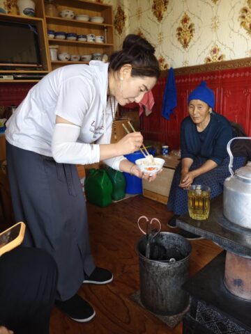 Xiahe - Intérieur d'une maison tibétaine