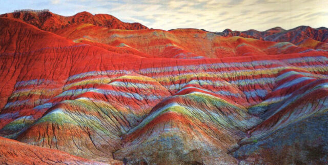 Les montagnes de Zhangye - version arc-en-ciel