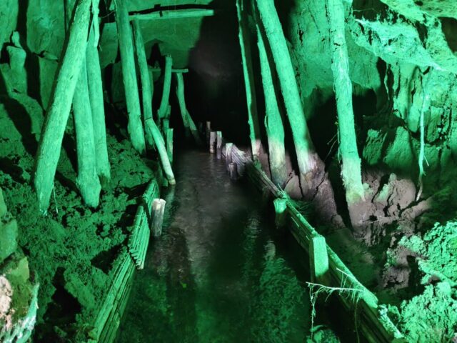 Canaux souterrains des Karez