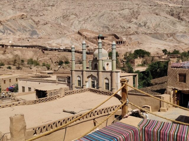 Mazar, village Ouïghour dans la vallée du Tuyoq