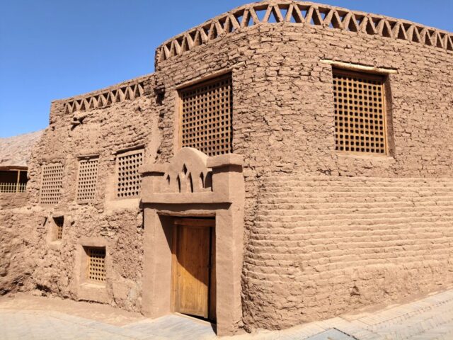 Mazar, village Ouïghour dans la vallée du Tuyoq