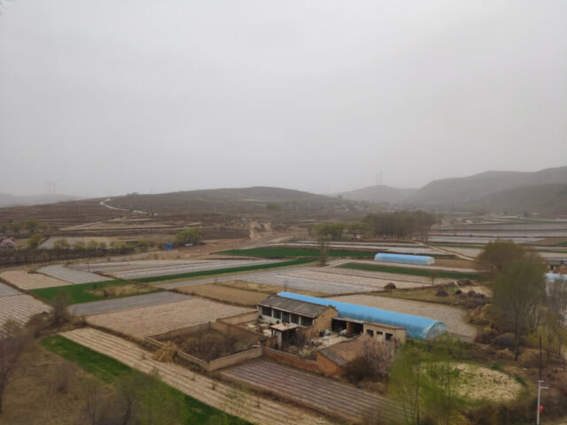 Paysages de Chine vus depuis le train