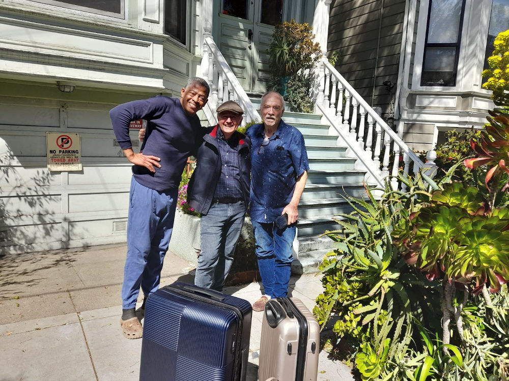 9-2 Nos hôtes a 9-2 Nos hôtes a