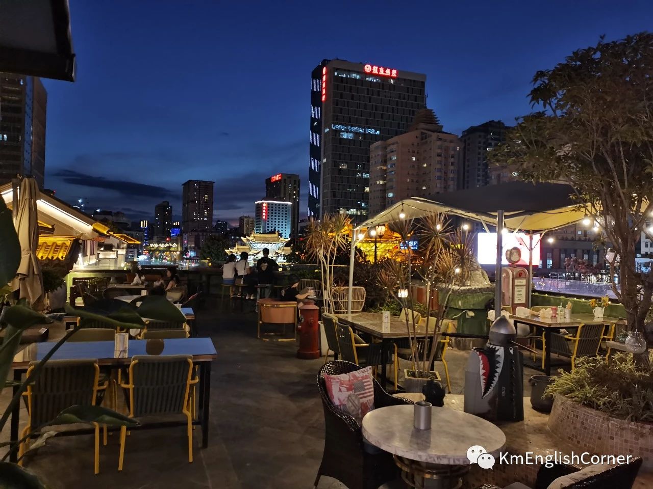 7.6b Coin anglais La terrasse